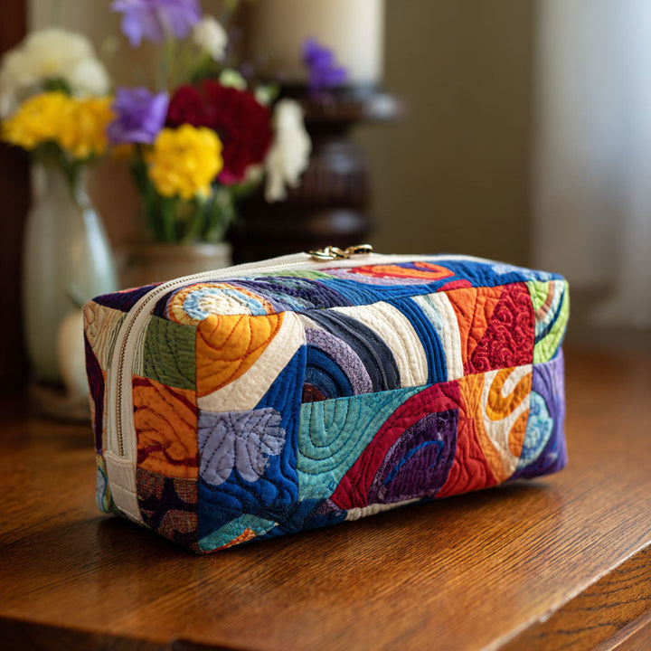 Trousse de maquillage matelassée Groovy Waves