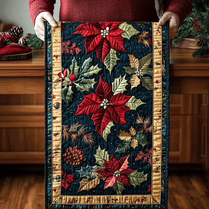 Nappe Quiltée Poinsettia de Fête NCU0TL1561